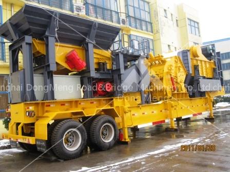 Mobile Rock Crushing Plant