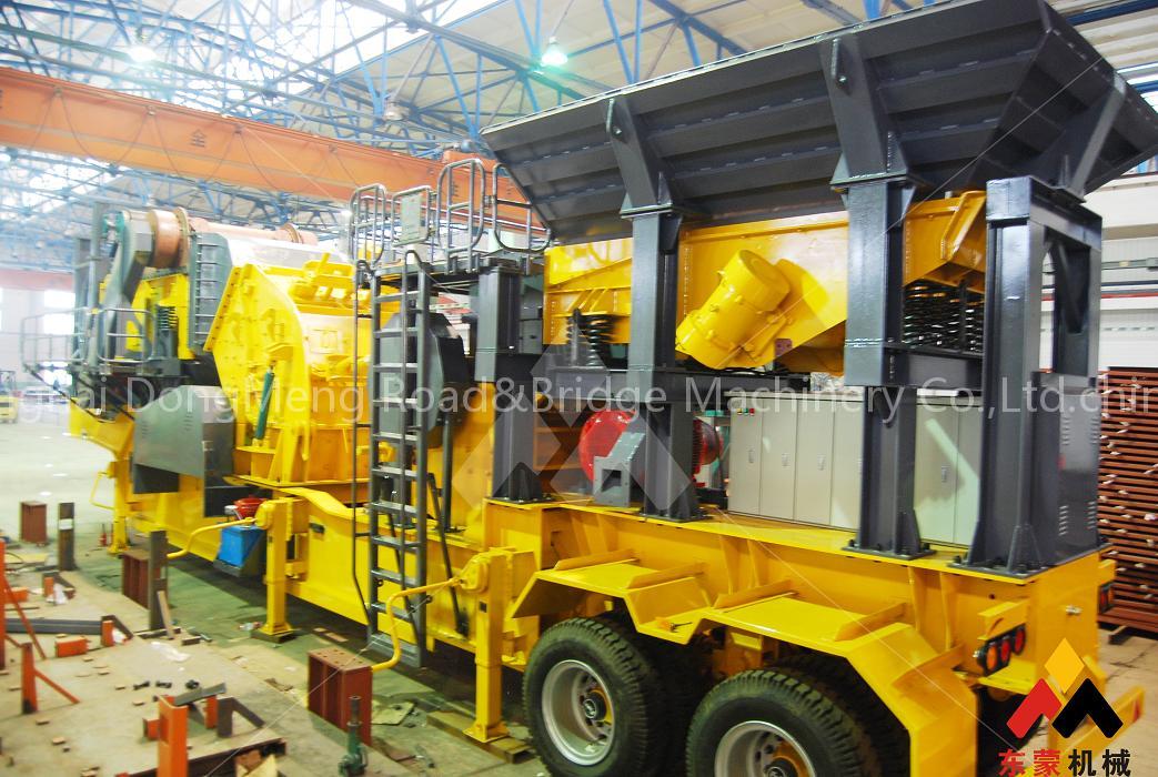 Economic Crusher plant in one Trailer