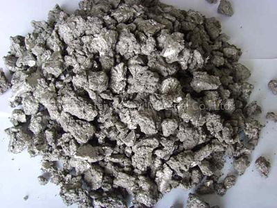 Titanium sponge