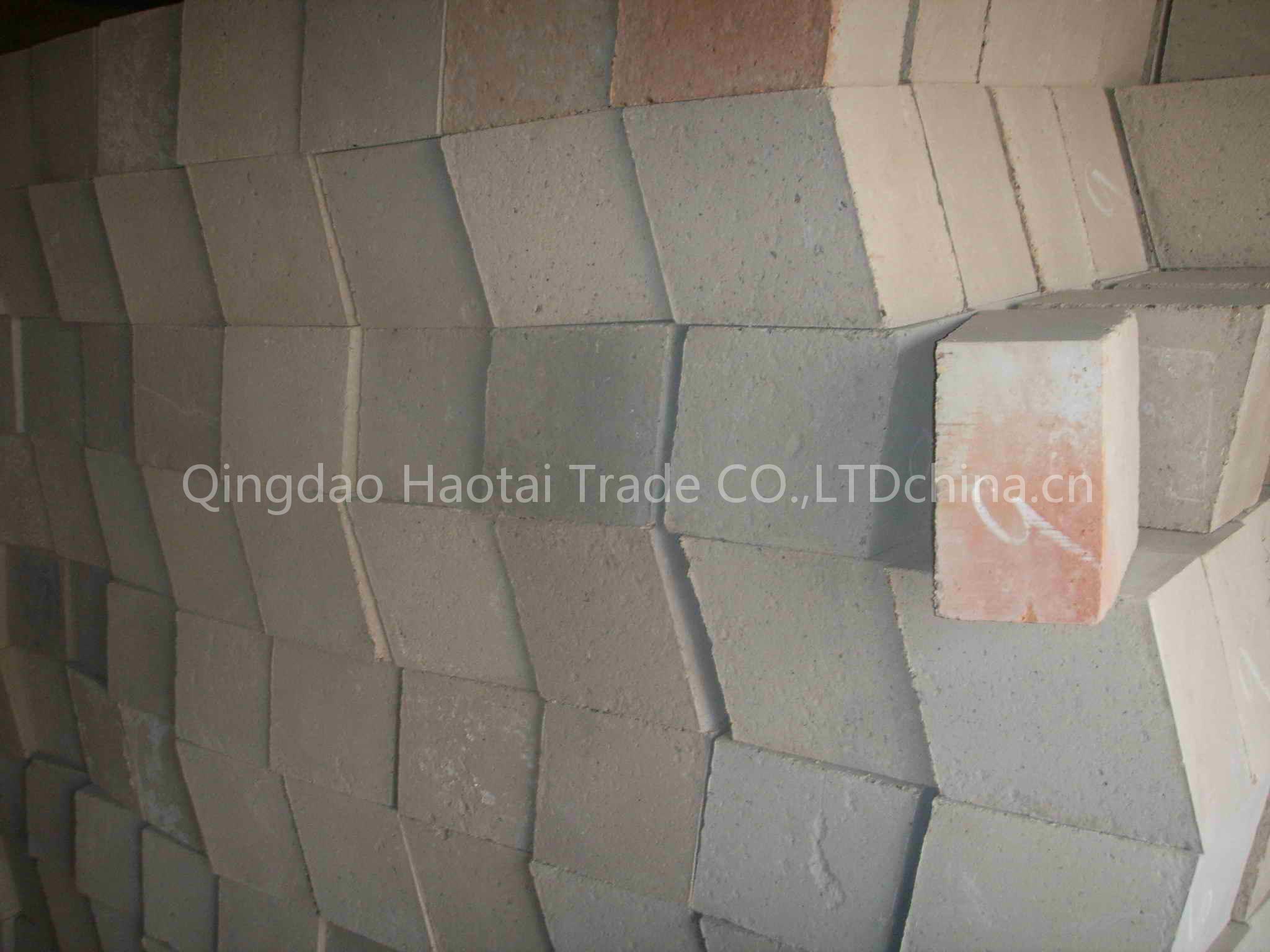 Phosphate bonded alumina brick used in cement kiln, rotary kiln