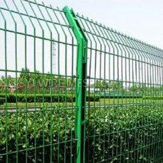 welded curved panel fence