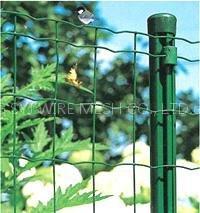 welded mesh fence in roll