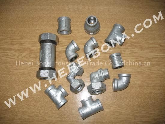 Malleable iron pipe fittings