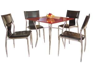 Table and Chair 08
