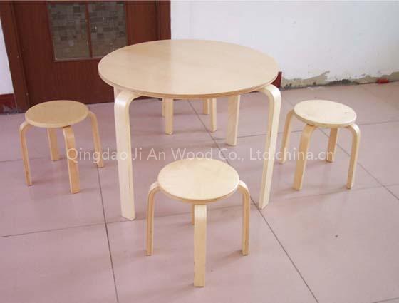 Round Table And Stools