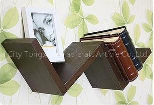 W-wall shelf