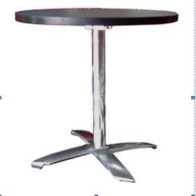 Plywood Round Table 03