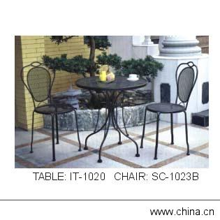 Iron Garden Furniture