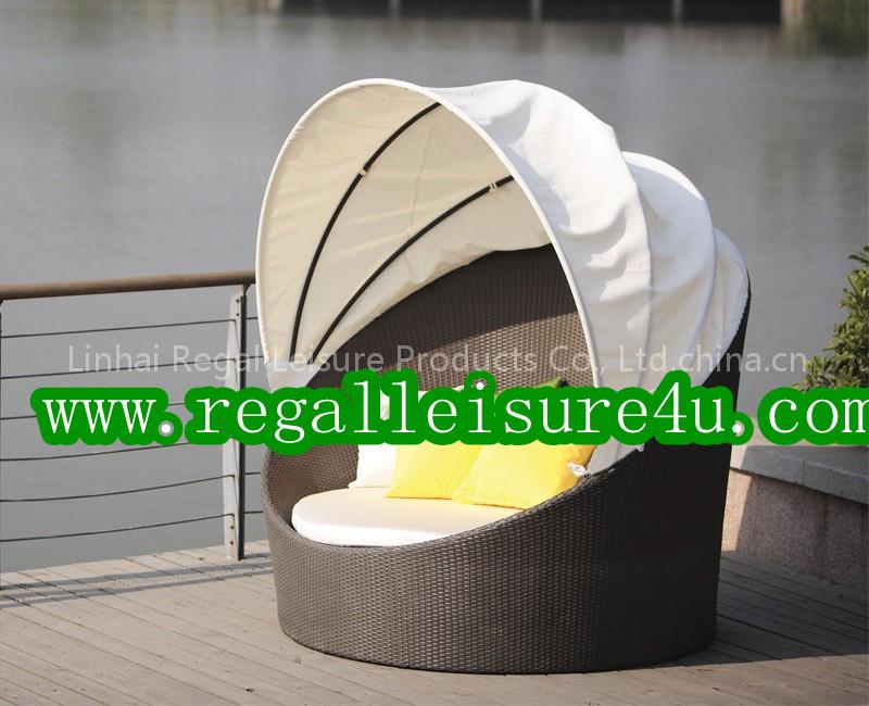 patio garden outdoor wicker synthetic PE rattan daybed set furniture