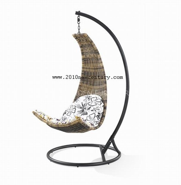 Outdoor swing