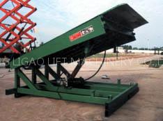 Heavy-weight Multi-fork Lift Platform