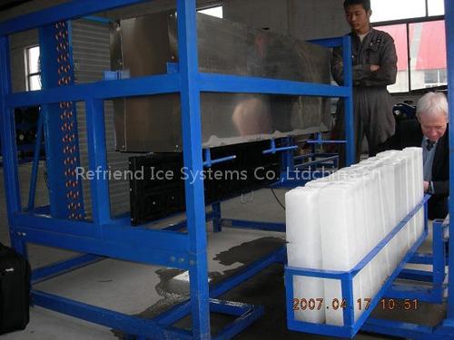 block ice machine