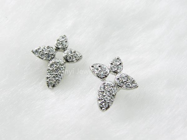 Crystal ear nail