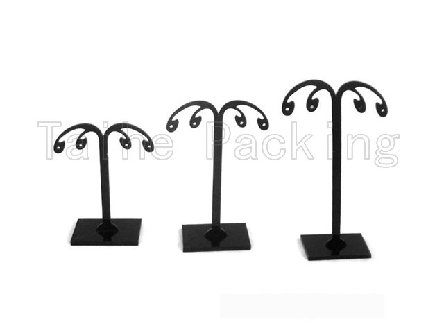 Best acrylic jewelry display