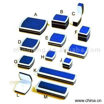Embossed Paper Jewelry & Watch Boxes