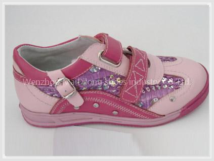 Casual shoes