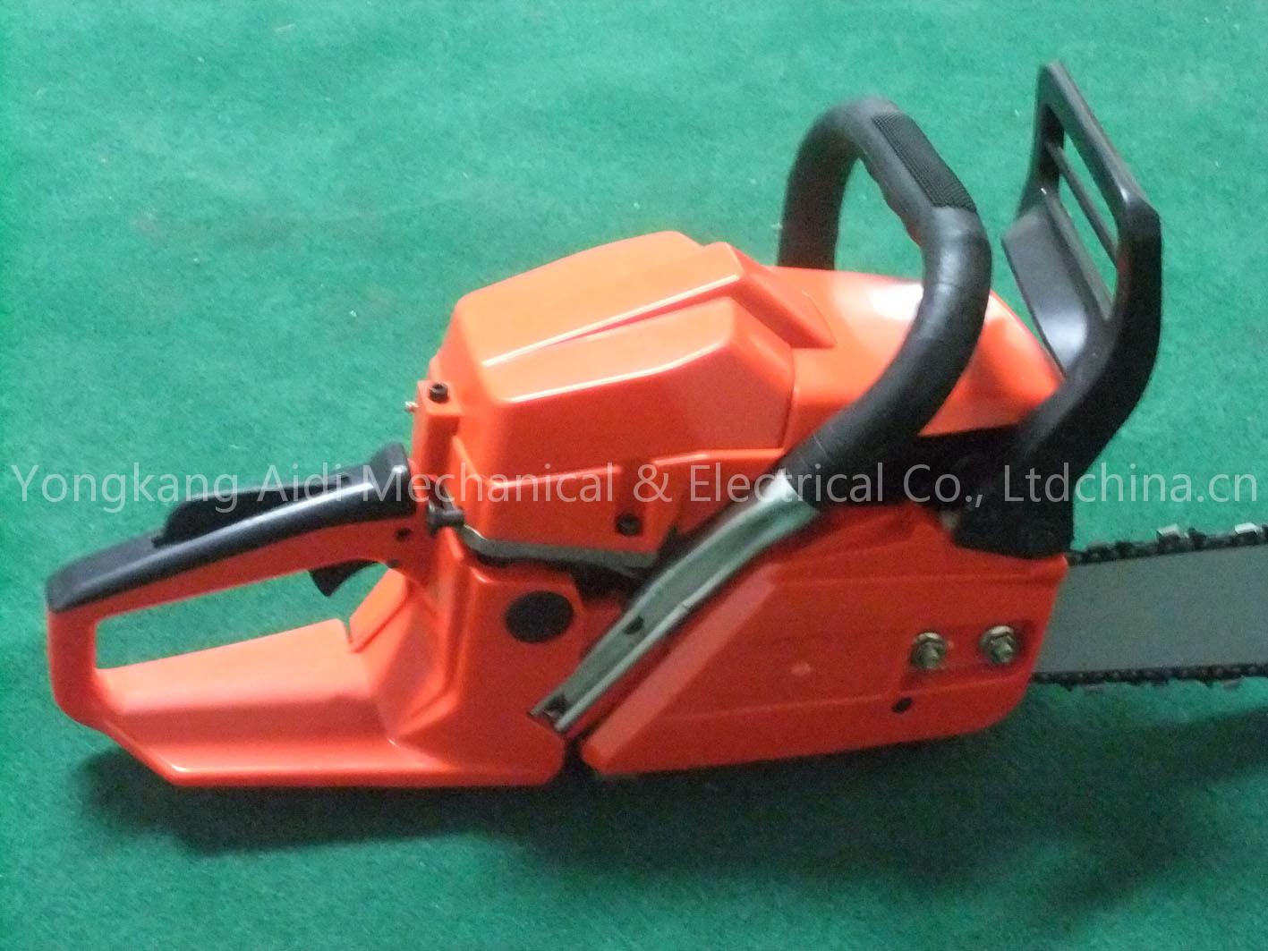 petrol chainsaw
