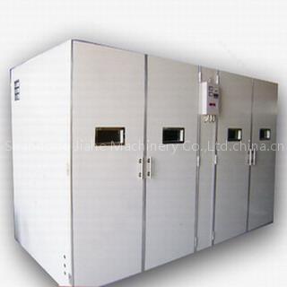 Egg incubator