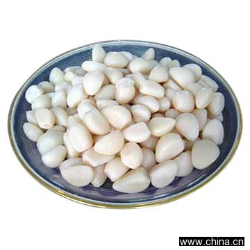 Fresh Peeled Garlic