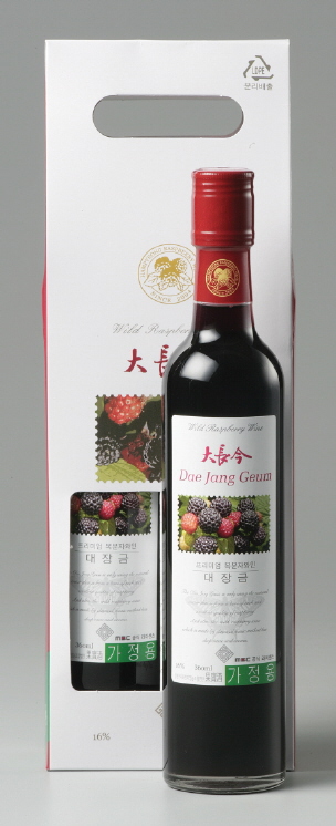 South Korea Dae Jang Geum Raspberry Wine