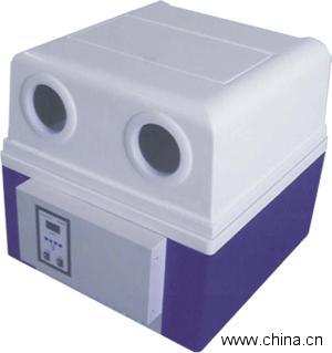 Portable bright room operation soft film developing machine